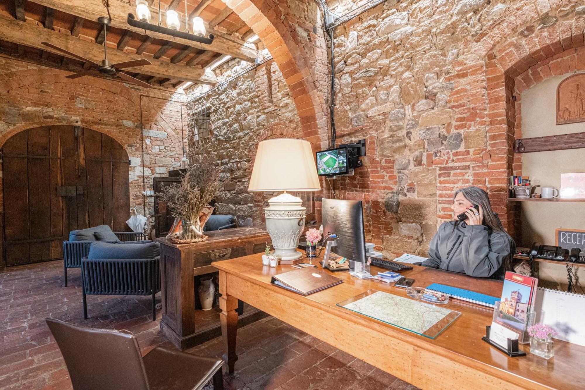 Abbadia Sicille Relais Hotel Trequanda Eksteriør billede